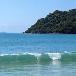 Casa Entre O Mar E Mata Atlantica, Praia Vermelha Do Sul
